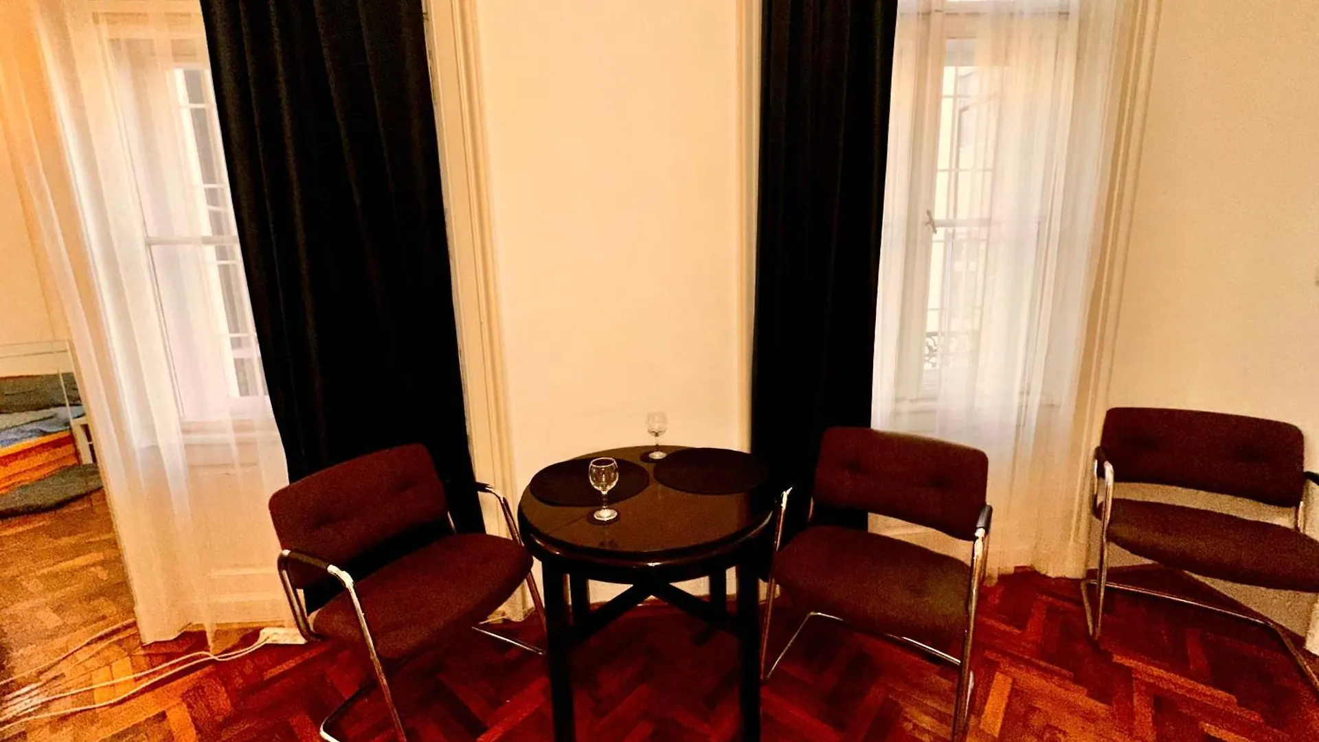 Semmelweis Lodge Budapest 0*,